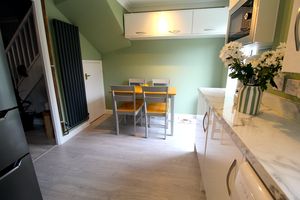 Kitchen/Diner- click for photo gallery